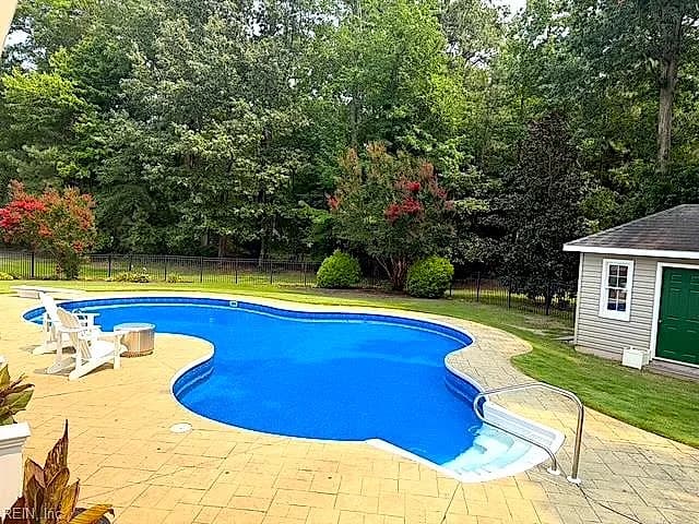 114 Van Curen CT, YORKTOWN VA 23693 - Photo 3