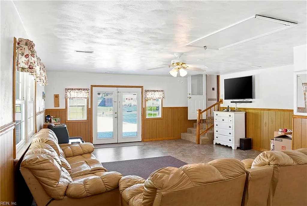 229 Newtown RD S, NORFOLK VA 23502 - Photo 5