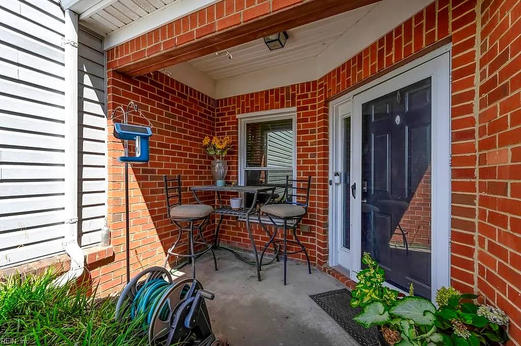 2570 Hartley ST, VIRGINIABEACH VA 23456 - Photo 3