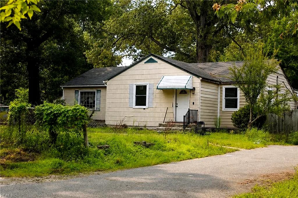 2008 Girard AVE, CHESAPEAKE VA 23323