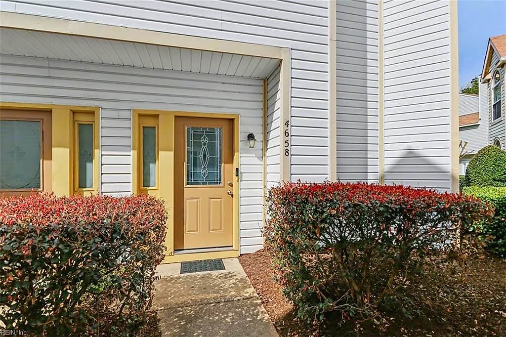 4658 Georgetown PL, VIRGINIA BEACH VA 23455