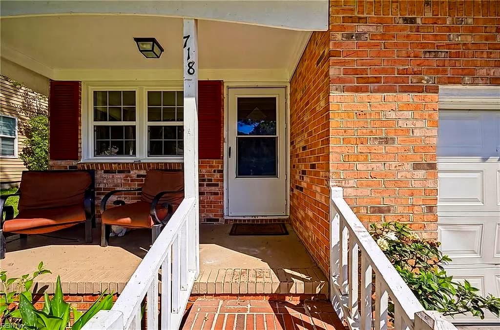 718 Osborn AVE, CHESAPEAKE VA 23325 - Photo 5