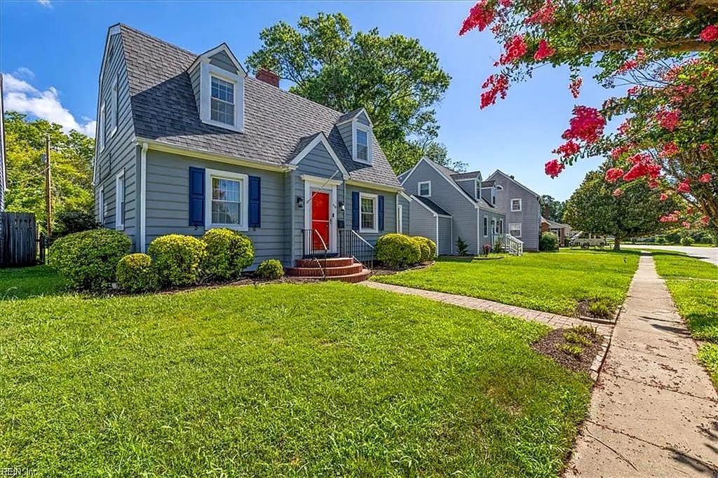 118 Braddock RD, Hampton — 3 bed Residential, 1,727 sqft