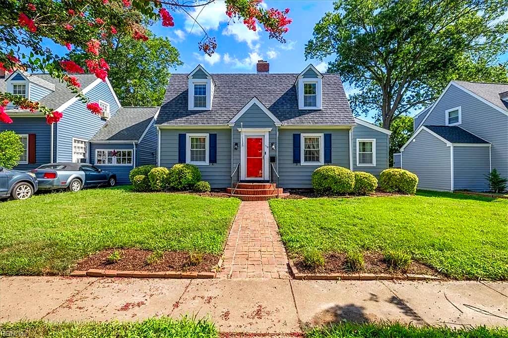118 Braddock RD, HAMPTON VA 23669 - Photo 3
