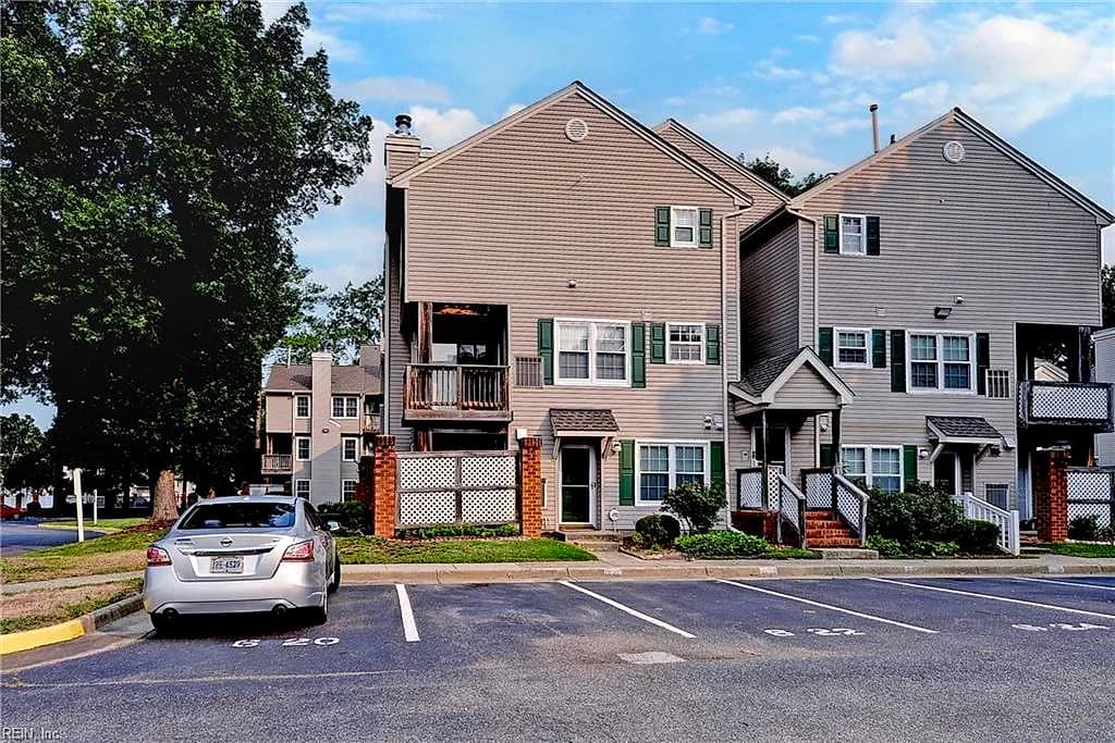 12928 Daybreak CIR, NEWPORTNEWS VA 23602 - Photo 3