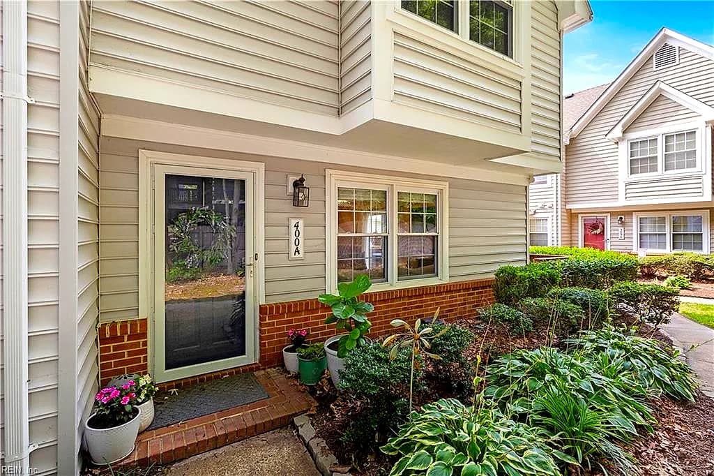 400 Bracknell ARCH ##A, CHESAPEAKE VA 23320 - Photo 4