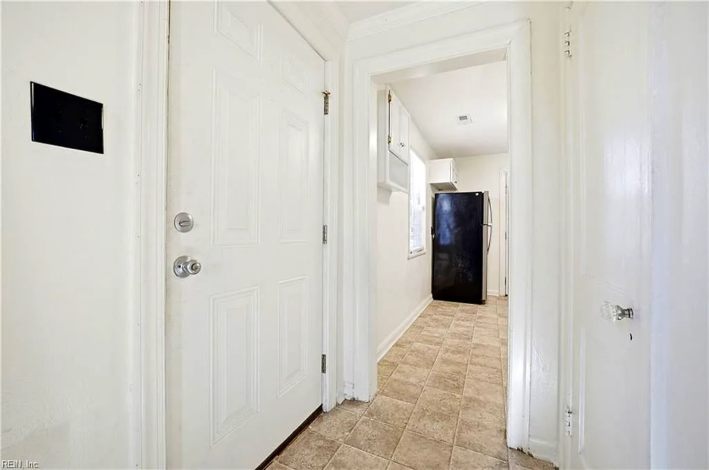 5912 Andrew PL, NEWPORTNEWS VA 23605 - Photo 4