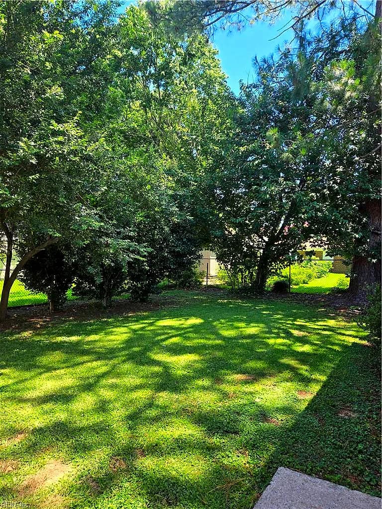 8626 Morwin ST, NORFOLK VA 23503 - Photo 4