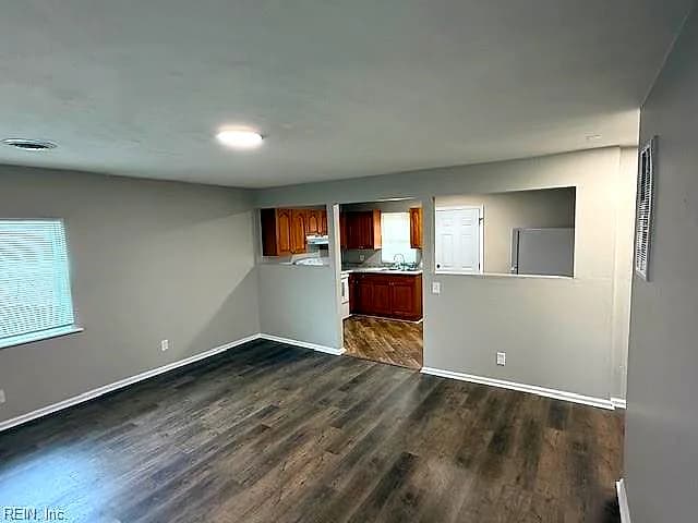 9551 16th Bay ST, NORFOLK VA 23518 - Photo 5