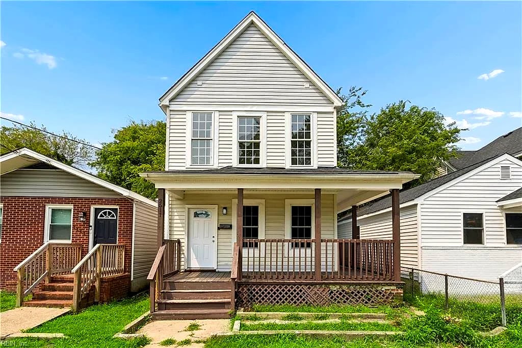 2511 Roanoke AVE, NEWPORT NEWS VA 23607