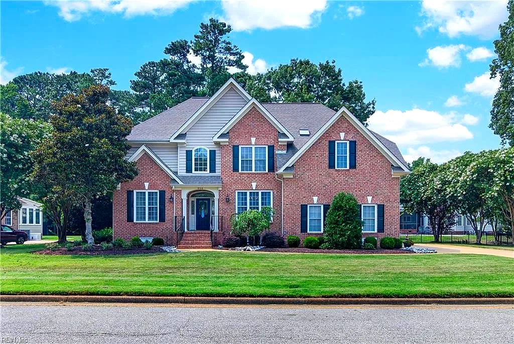 808 Water Fowl DR, YORKTOWN VA 23692