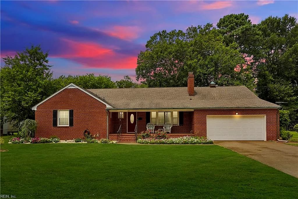 667 Yorktown Road RD, POQUOSON VA 23662 - Photo 2