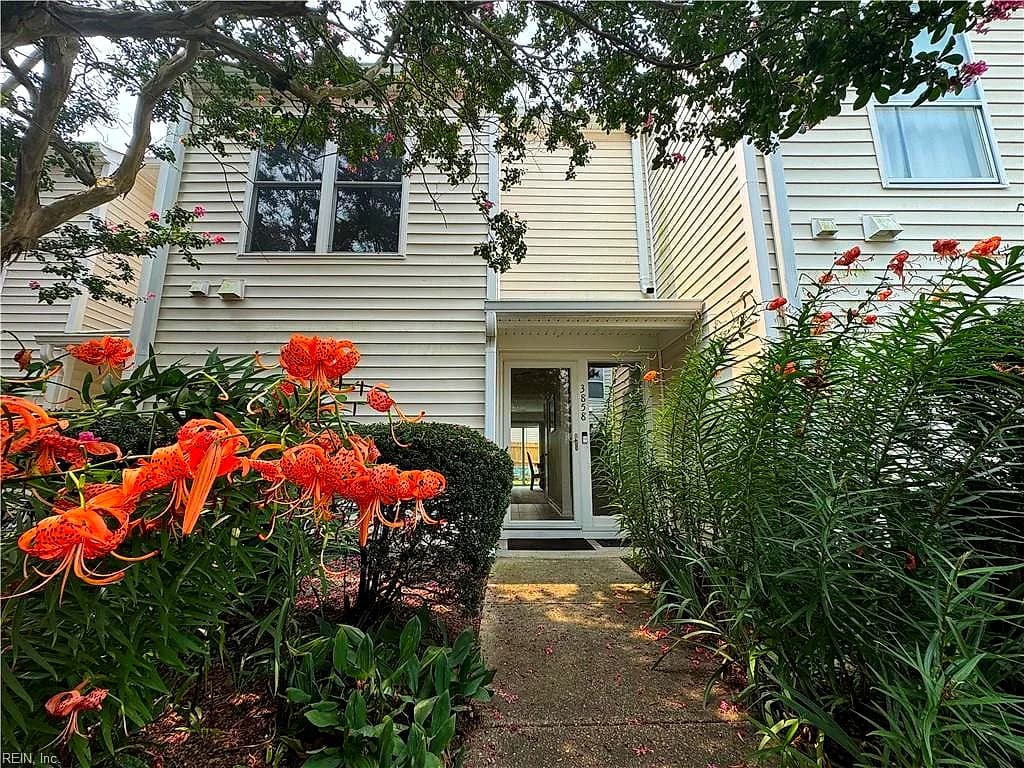 3858 Staffordshire LN, WILLIAMSBURG VA 23188 - Photo 2