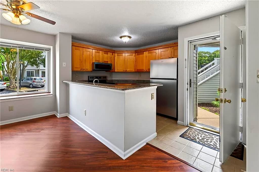 4724 Goldeneye CT, VIRGINIABEACH VA 23462 - Photo 4