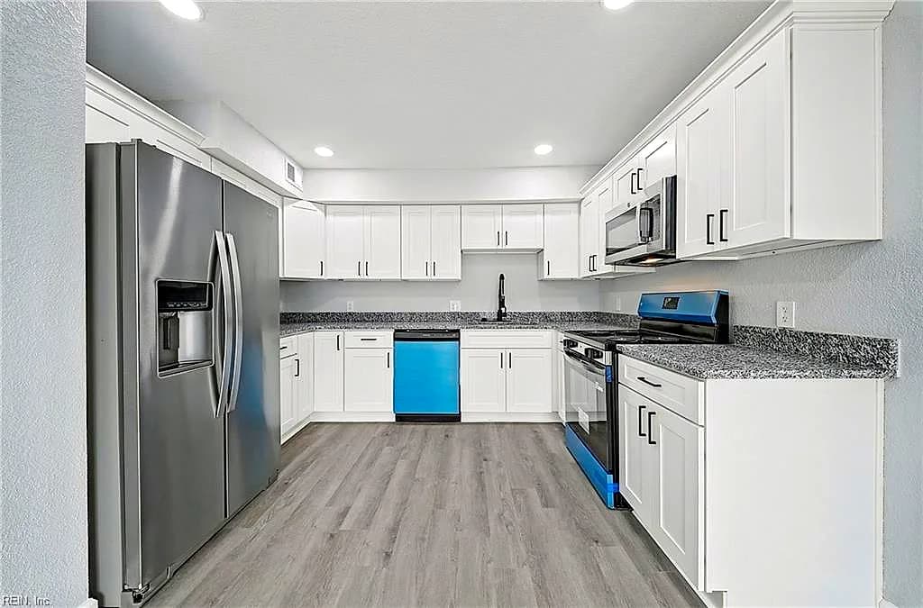 3638 Ship Chandlers WHRF, VIRGINIABEACH VA 23453 - Photo 3