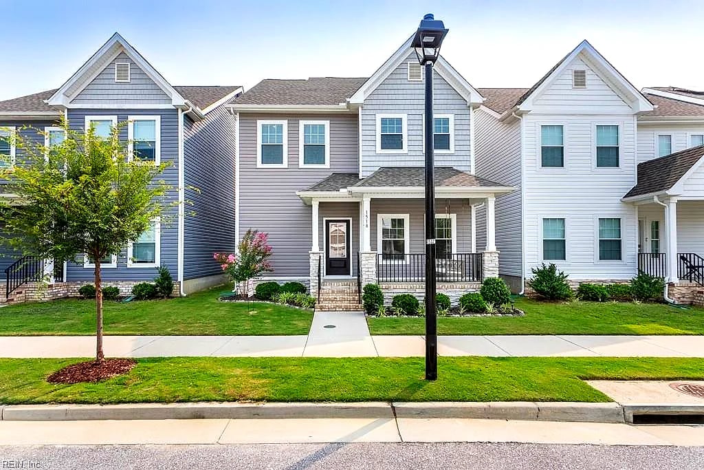 1518 Waltham LN, NEWPORT NEWS VA 23608