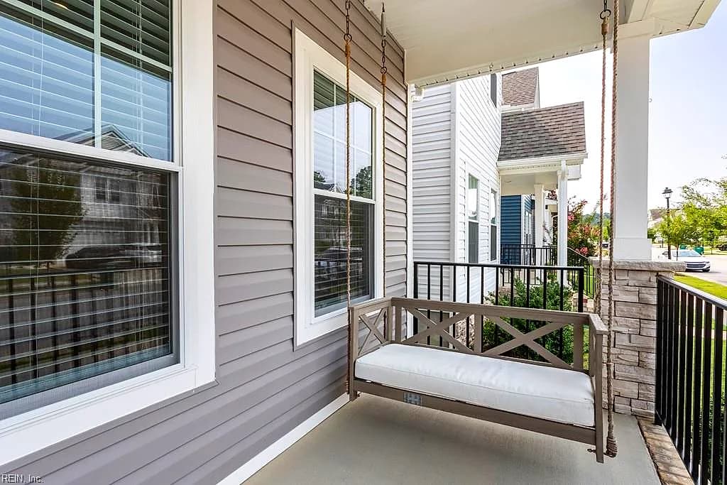 1518 Waltham LN, NEWPORTNEWS VA 23608 - Photo 5