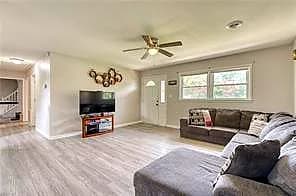 17475 Warwick BLVD, NEWPORT NEWS VA 23603 - Photo 5