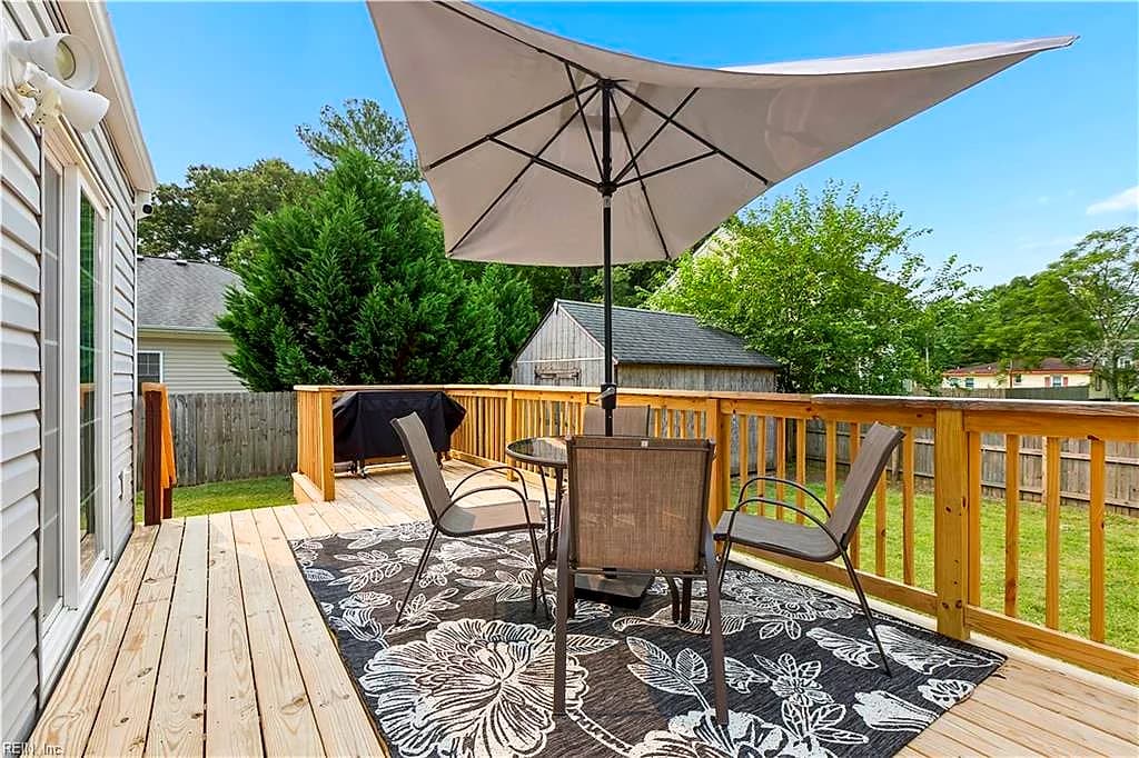 1553 Forest Cove DR, CHESAPEAKE VA 23323 - Photo 5