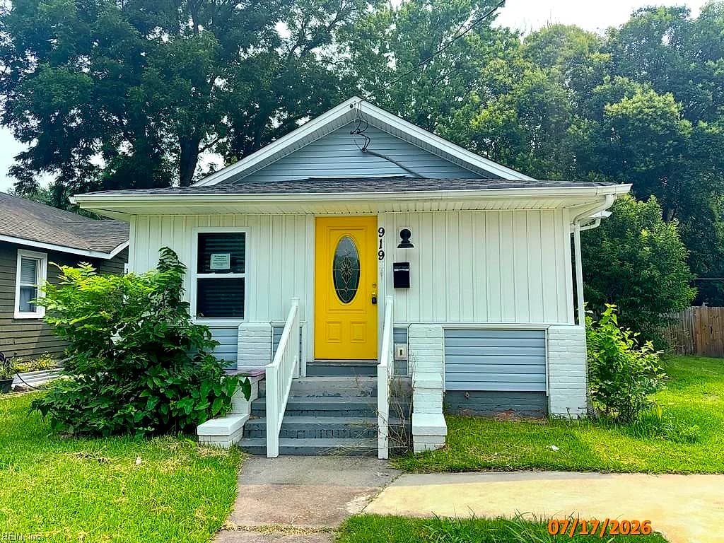 919 Decatur ST, CHESAPEAKE VA 23324 - Photo 2