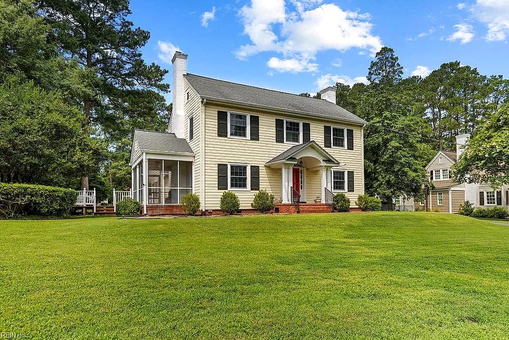 405 Meadow LN, FRANKLIN VA 23851 - Photo 5