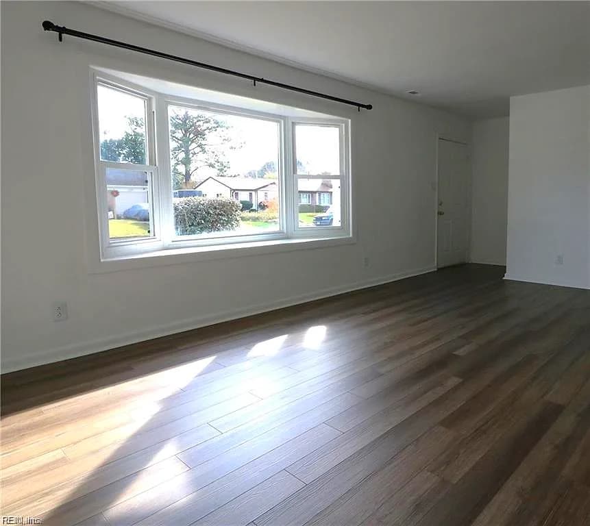 615 Minute Men RD, VIRGINIABEACH VA 23462 - Photo 5
