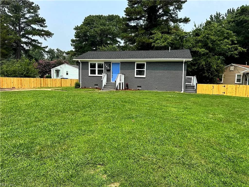 147 Allard RD, PORTSMOUTH VA 23701 - Main photo