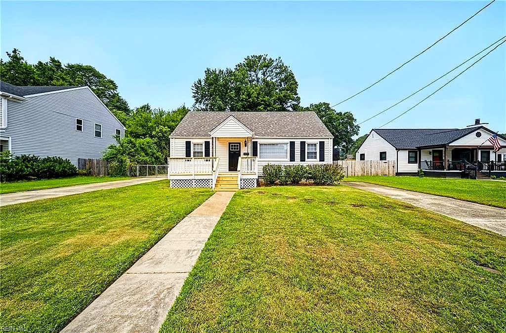 1382 Hammond CT, NORFOLK VA 23503 - Photo 4