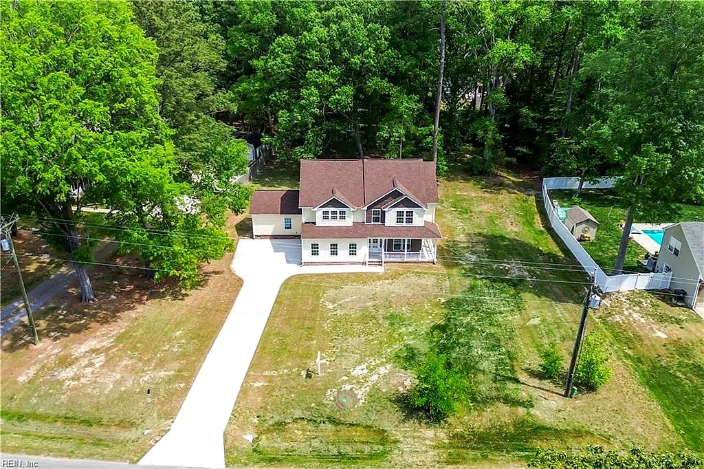 307 Smithfield BLVD, SMITHFIELD VA 23430