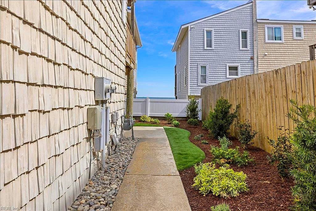 4504 Ocean View AVE, VIRGINIABEACH VA 23455 - Photo 5