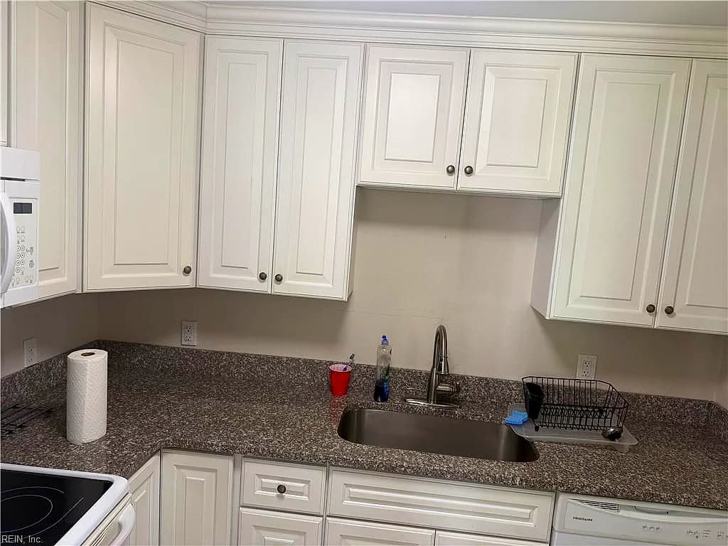 2524 E Little Creek RD, NORFOLK VA 23518 - Photo 5