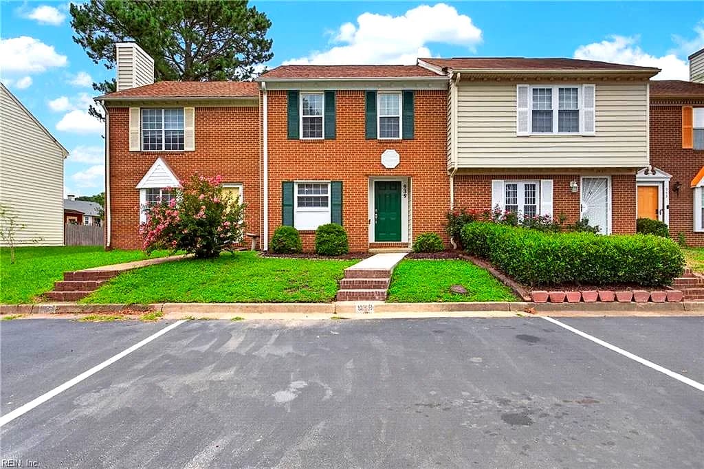 939 Still Harbor CIR, CHESAPEAKE VA 23320 - Main photo