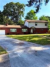 7018 Hunters CT, NORFOLK VA 23518 - Photo 2