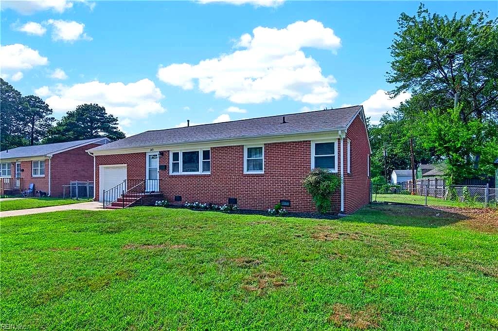149 Glenwood RD, HAMPTON VA 23669 - Photo 4