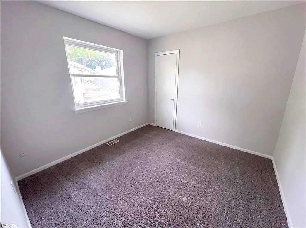 911 Prior CT, VIRGINIABEACH VA 23462 - Photo 5