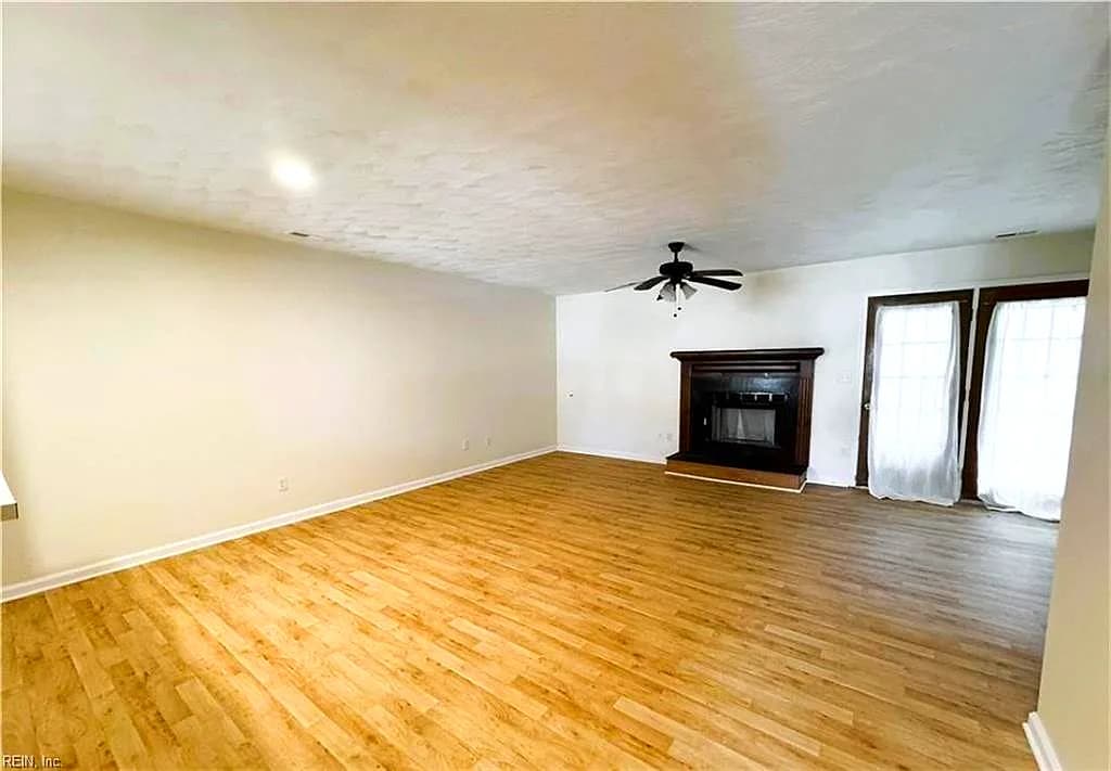 914 Wilcher WAY, VIRGINIABEACH VA 23462 - Photo 3