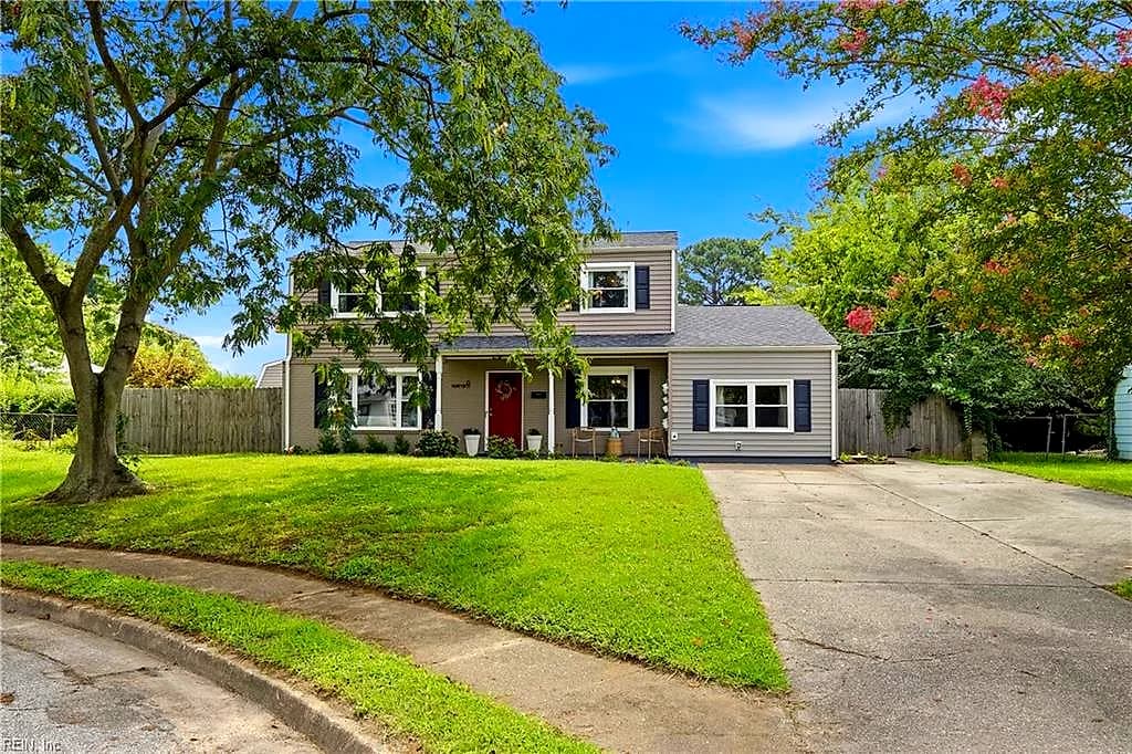 6 Maume CIR, HAMPTON VA 23666 - Photo 3