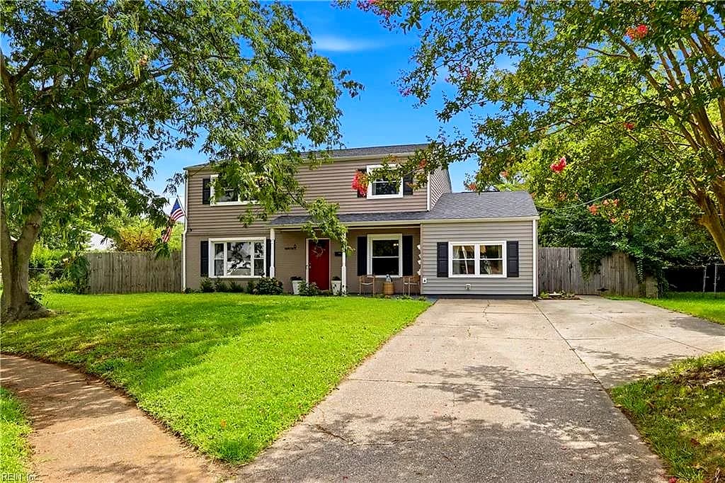 6 Maume CIR, HAMPTON VA 23666 - Photo 4