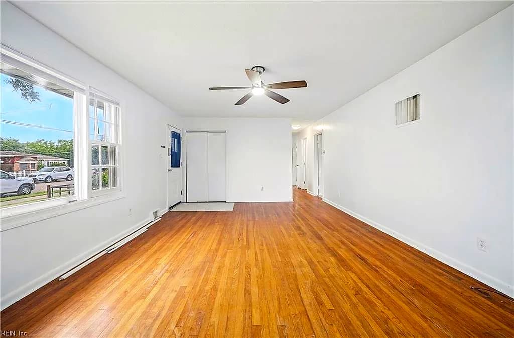 2320 Palmyra ST, NORFOLK VA 23513 - Photo 4