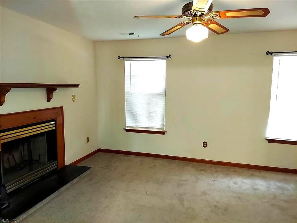 1541 Paul Jack DR, HAMPTON VA 23666 - Photo 4