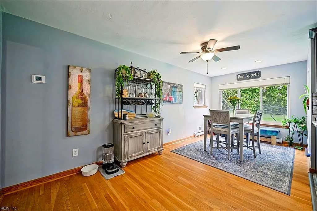 5905 Woodstock CT, VIRGINIA BEACH VA 23464 - Photo 4