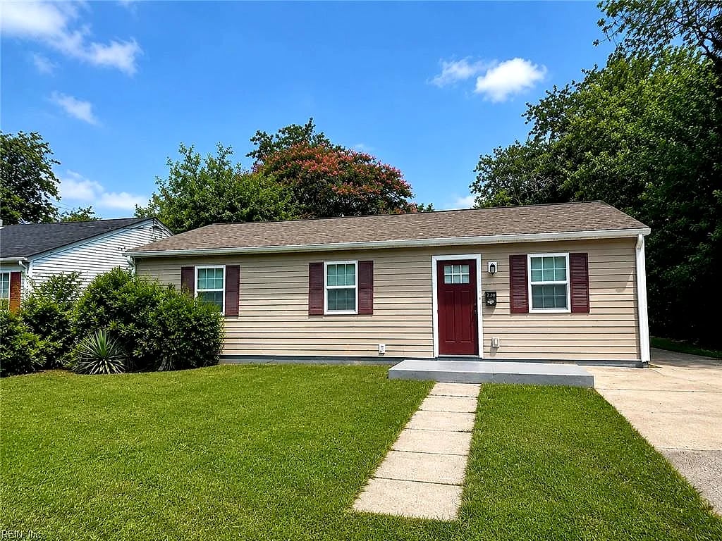 239 Libby ST, HAMPTON VA 23663