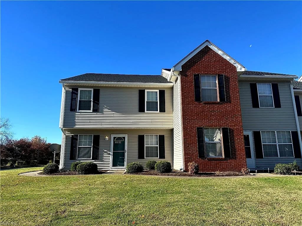 3301 Clover Meadows DR, CHESAPEAKE VA 23321
