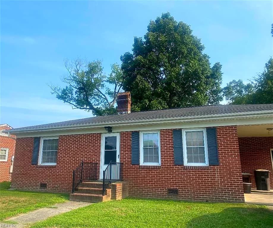 1203 Weiss ST, EMPORIA VA 23847 - Main photo