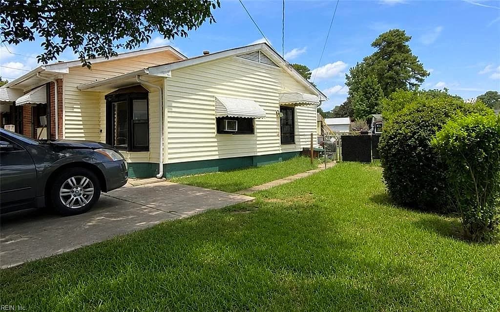 1112 Warfield DR, PORTSMOUTH VA 23701 - Photo 3