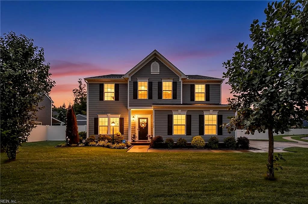 2300 Burgess CT, Chesapeake — 4 bed Residential, 3,261 sqft
