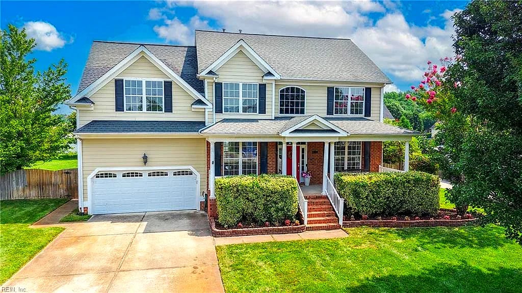 1237 Spruce LN, Chesapeake — 4 bed Residential, 2,850 sqft