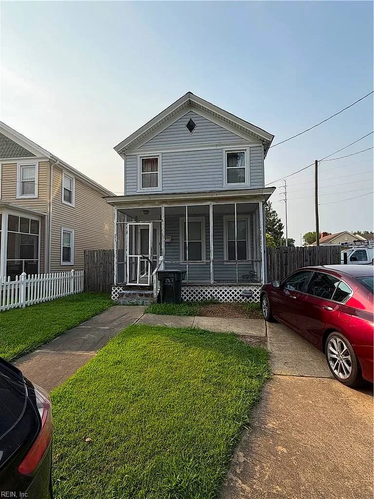 333 Elm AVE, HAMPTON VA 23669 - Photo 3