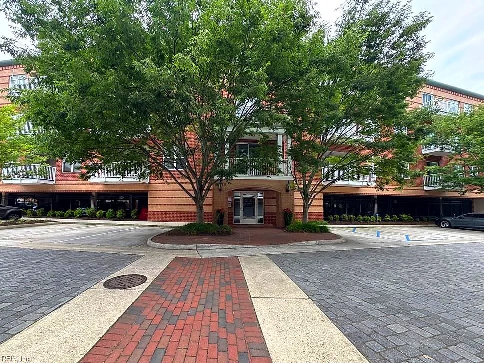 249 W Freemason ST #200, NORFOLK VA 23510