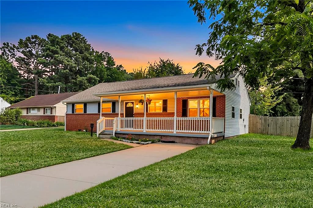2415 Chesapeake CIR, CHESAPEAKE VA 23324